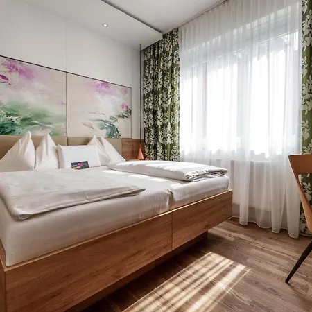 Ξενοδοχείο Sued