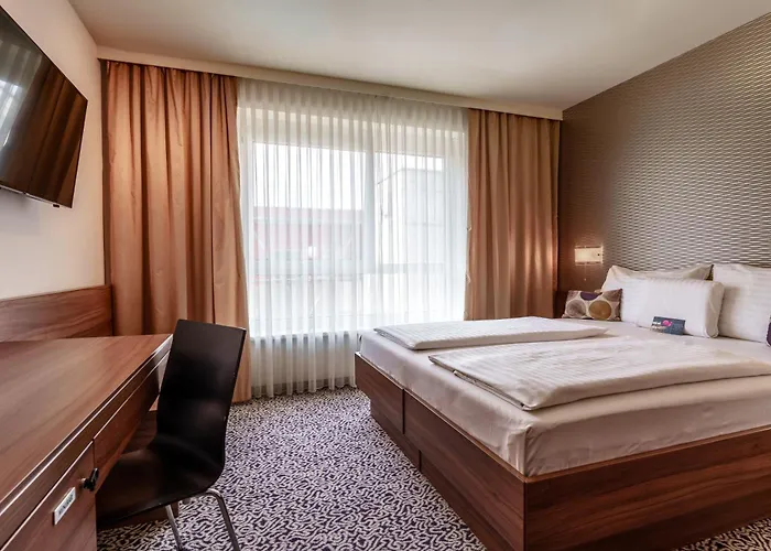 Ξενοδοχείο Sued 4*