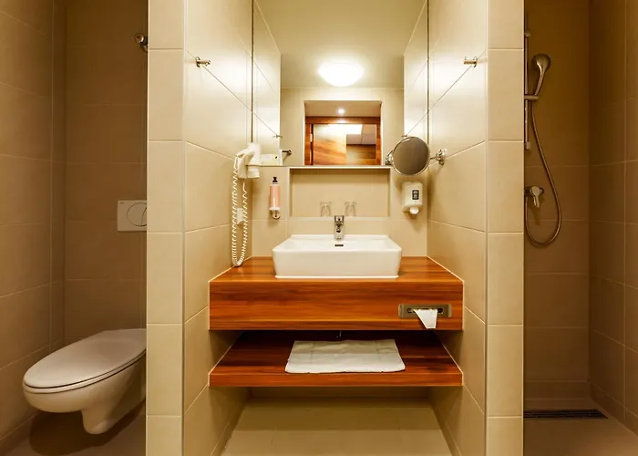 Ξενοδοχείο Sued 4*