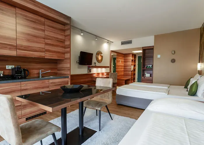 Sued 4* Γκρατς