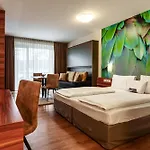 Sued Otel