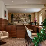 Otel Sued 4*