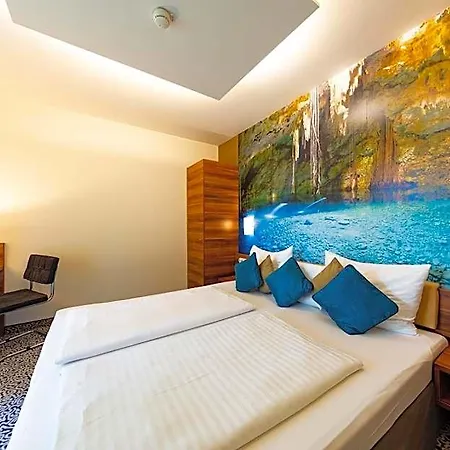Hotel Süd 4*
